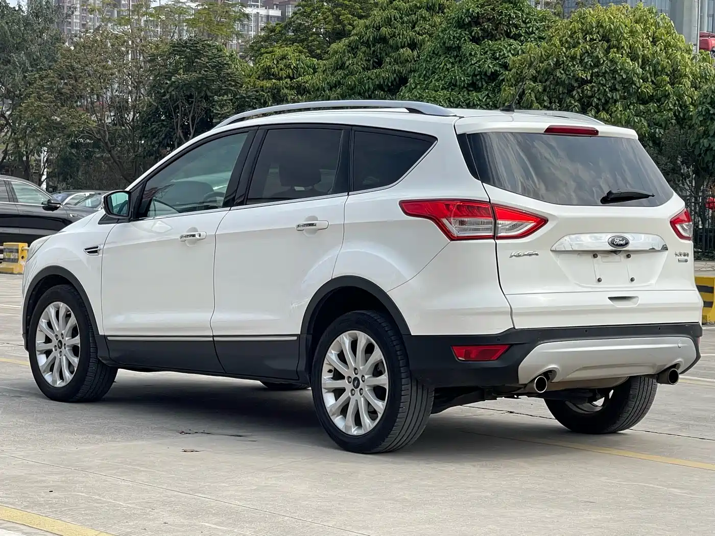 Ford Kuga 2014 2013 1.6L GTDi AWD Elite