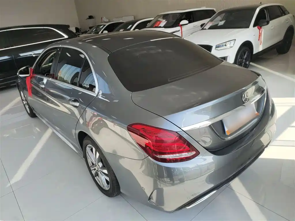 Mercedes-Benz C-Class 2017 Facelift C 200 L Sport Edition фото 5