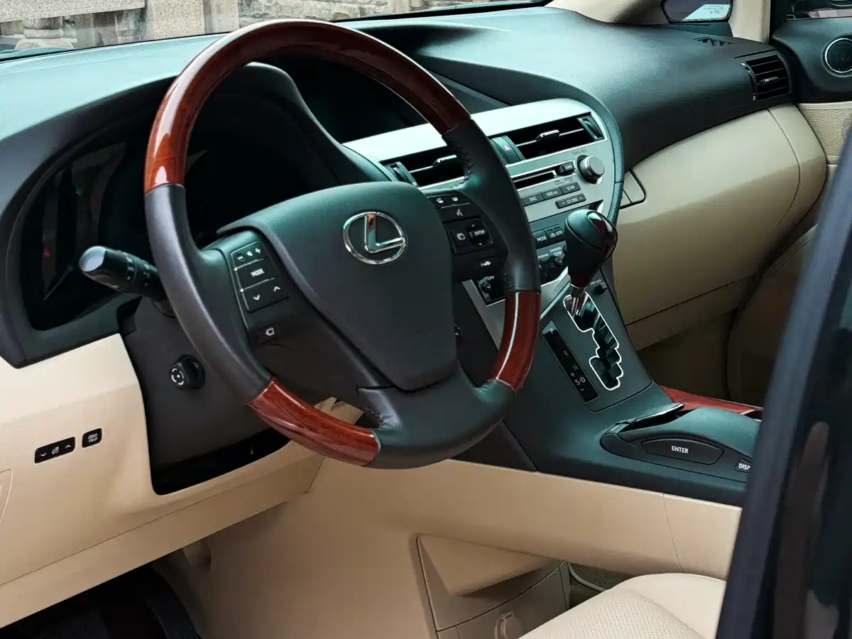 Lexus RX Classic 2009 Model 350 Premium Edition фото 17
