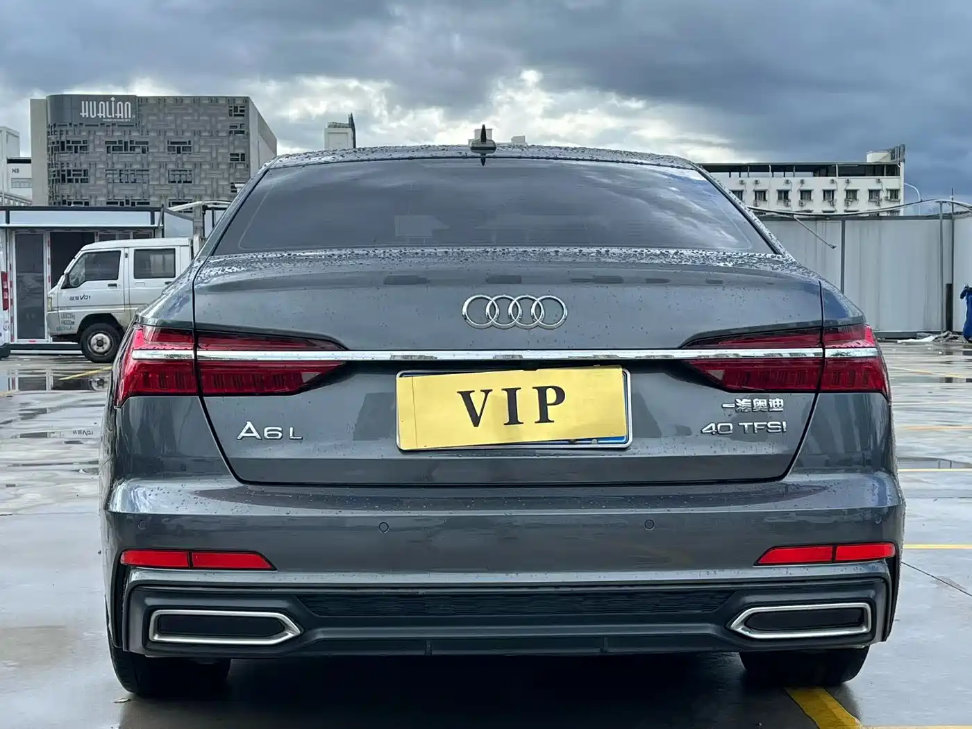 Фото 8 - Audi A6L