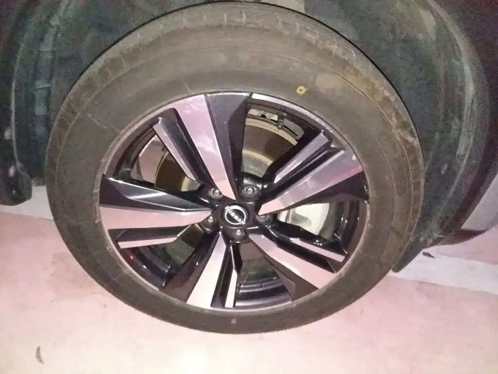 Photo 24 - Nissan X-Trail