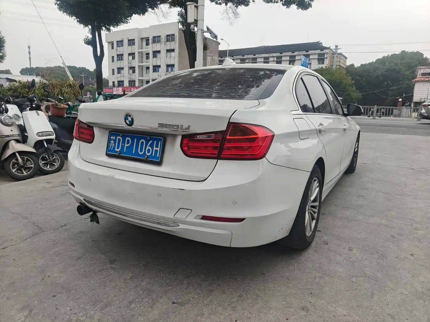 BMW 3 Series 2014 320Li Fashion фото 4