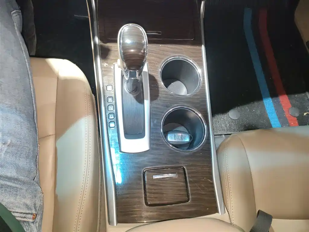 Фото 6 - Nissan Teana
