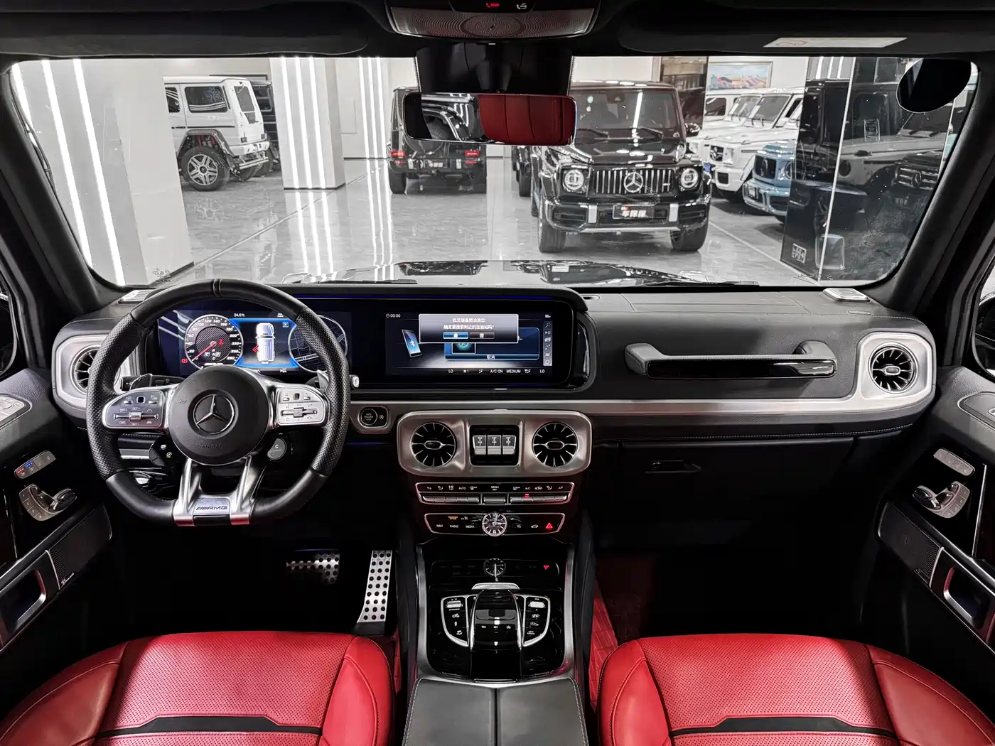 Mercedes-Benz G-Class AMG 2022 AMG G 63 фото 12
