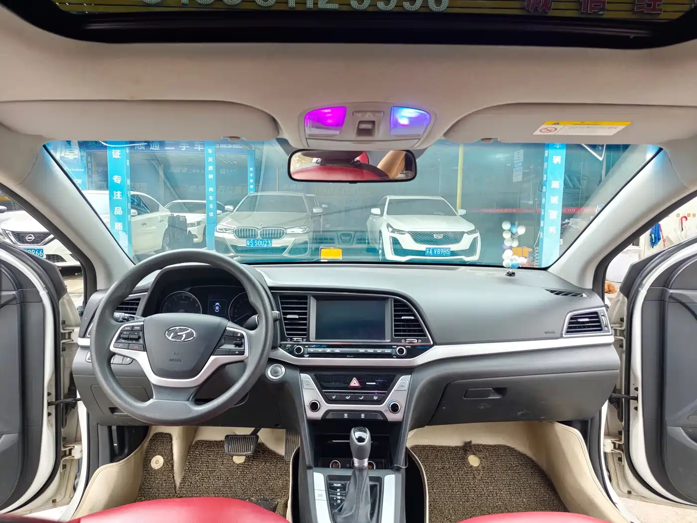 Hyundai Elantra 2016 Model 1.6L Automatic Smart Elite фото 8