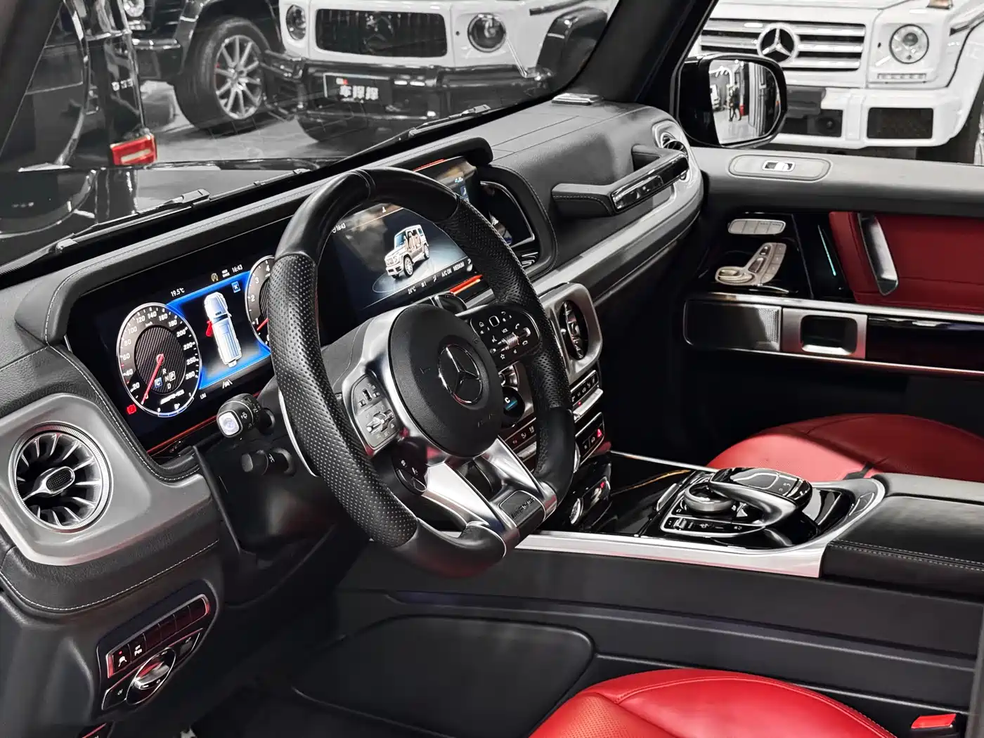 Mercedes-Benz G-Class AMG 2023 AMG G 63 фото 11