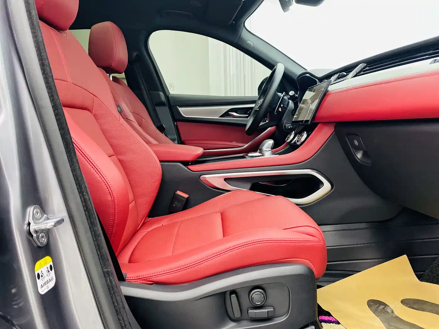Jaguar F-PACE 2024 2024 P250 R-Dynamic SE