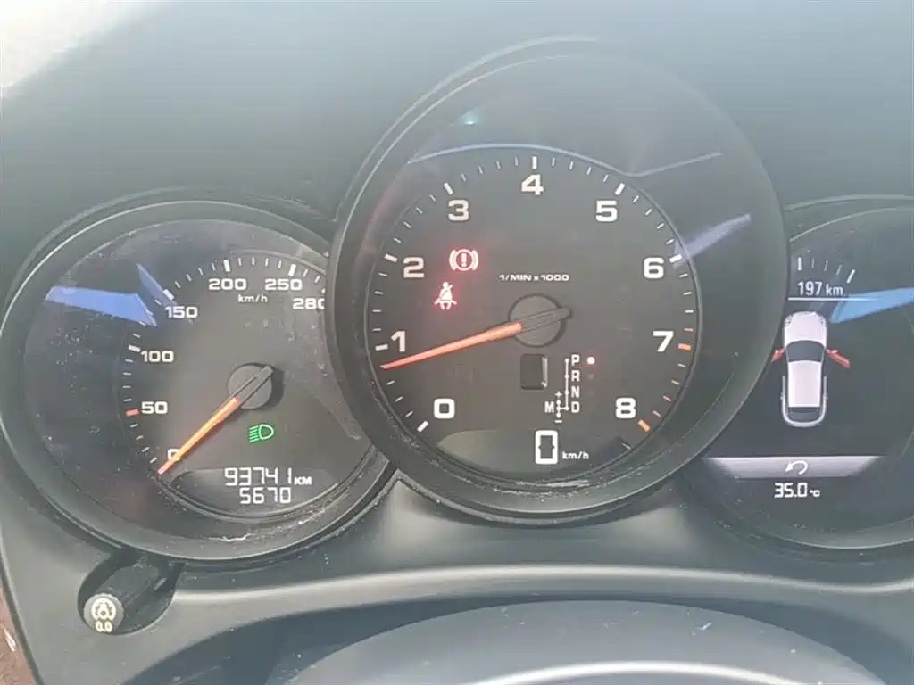 Porsche Macan 2017 Macan 2.0T фото 12