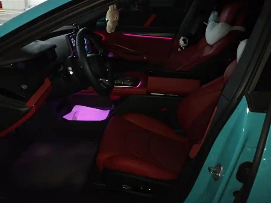 XIAOMI CAR XIAOMI SU7