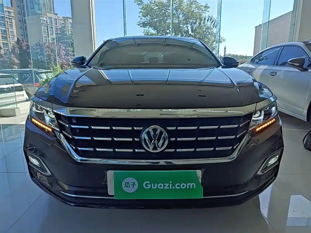 Volkswagen Passat 2019 330TSI Noble Edition China VI фото 3