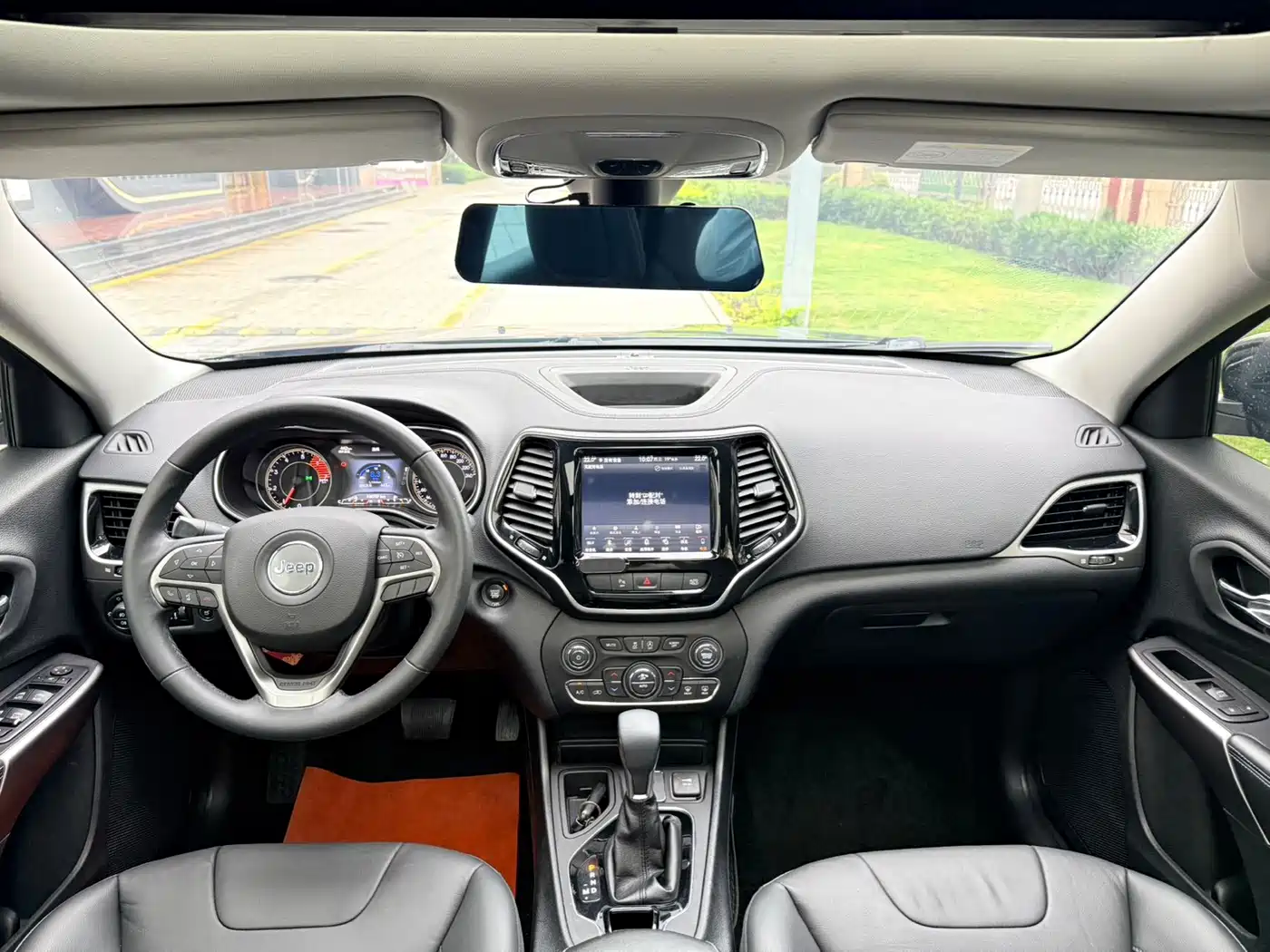 Jeep Cherokee 2020 2019 2.0T 2WD Premium Edition China VI
