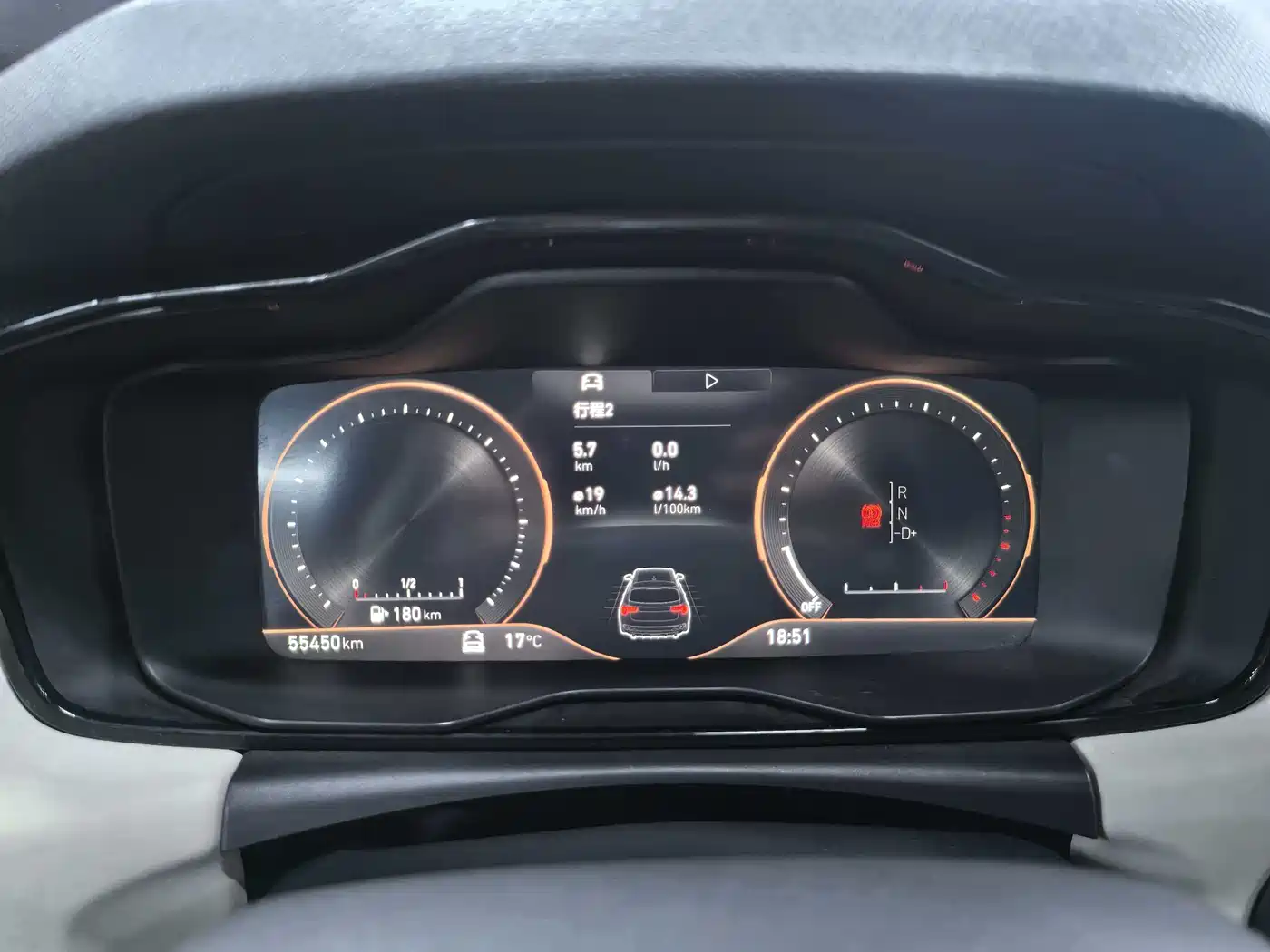 Lynk & Co 02 2021 2.0TD Automatic 2WD Shine Champion Edition фото 7