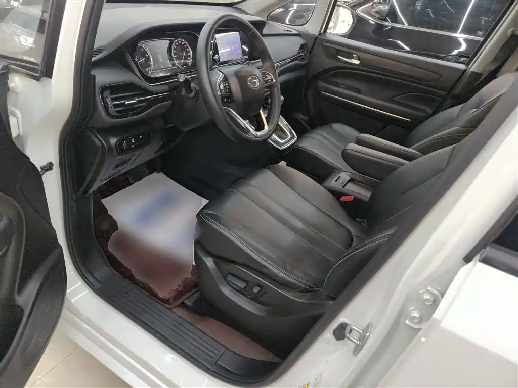 GAC Trumpchi Trumpchi M6 2021 270T DCT Premium Edition (7-seater) фото 7