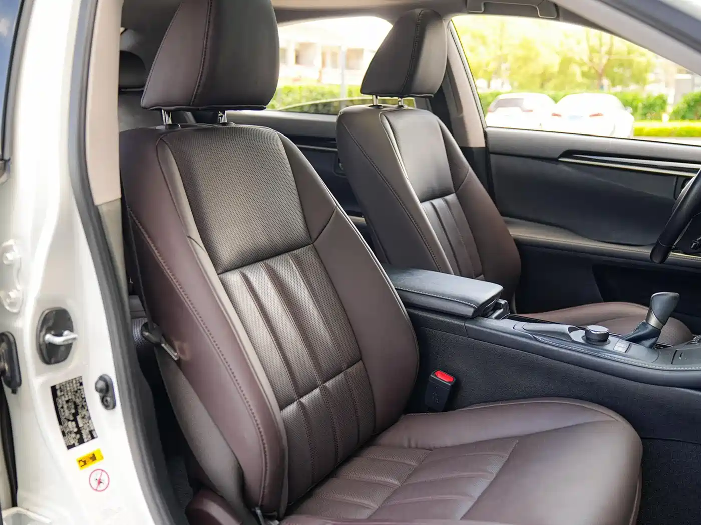 Lexus ES 2017 200 30th Anniversary Edition фото 11