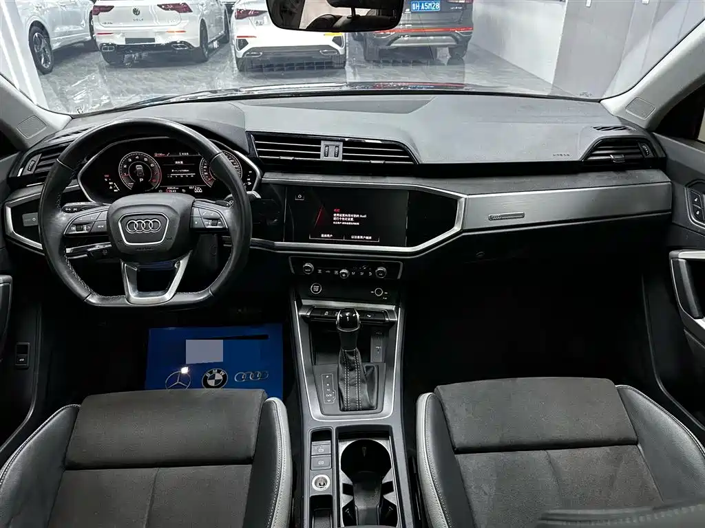 Audi Q3 2022 35 TFSI Fashion Dynamic фото 12