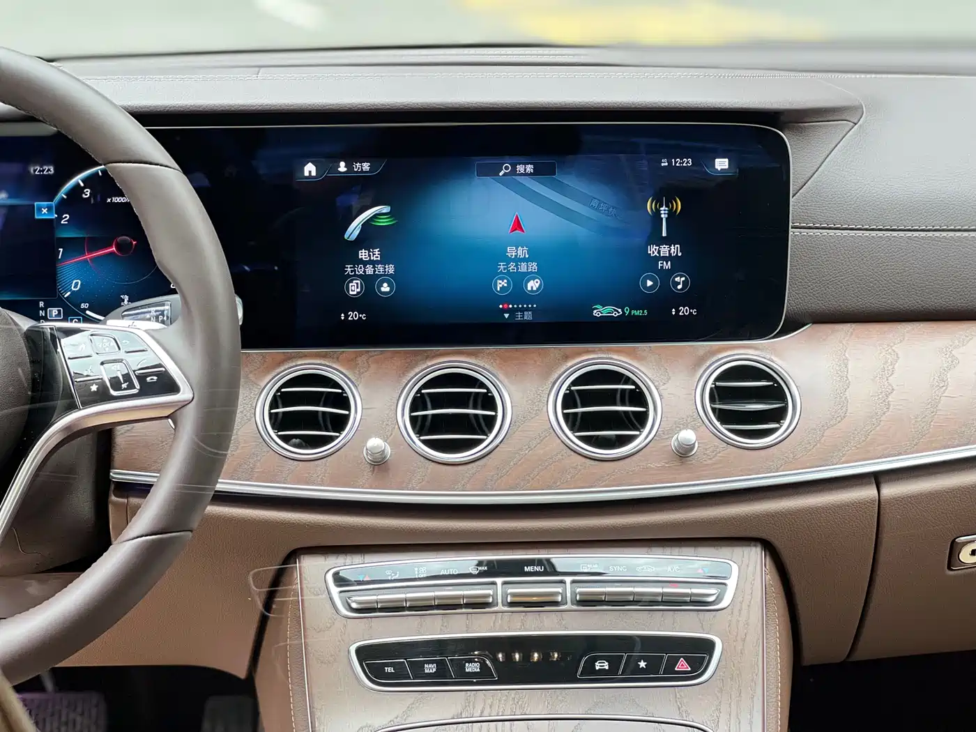 Mercedes-Benz E-Class 2021 E 300 L Luxury фото 13