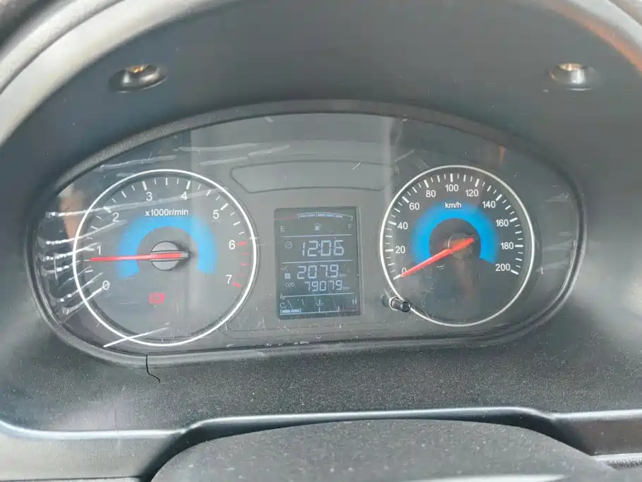Dongfeng Fengguang Fengguang 330 2016 2014 1.5L Manual Standard DK15-02