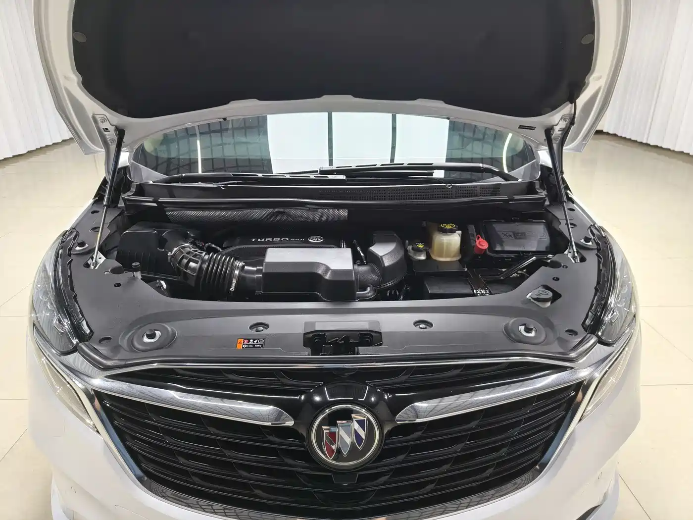 Buick GL8 2021 ES Landlord 653T Premium фото 27