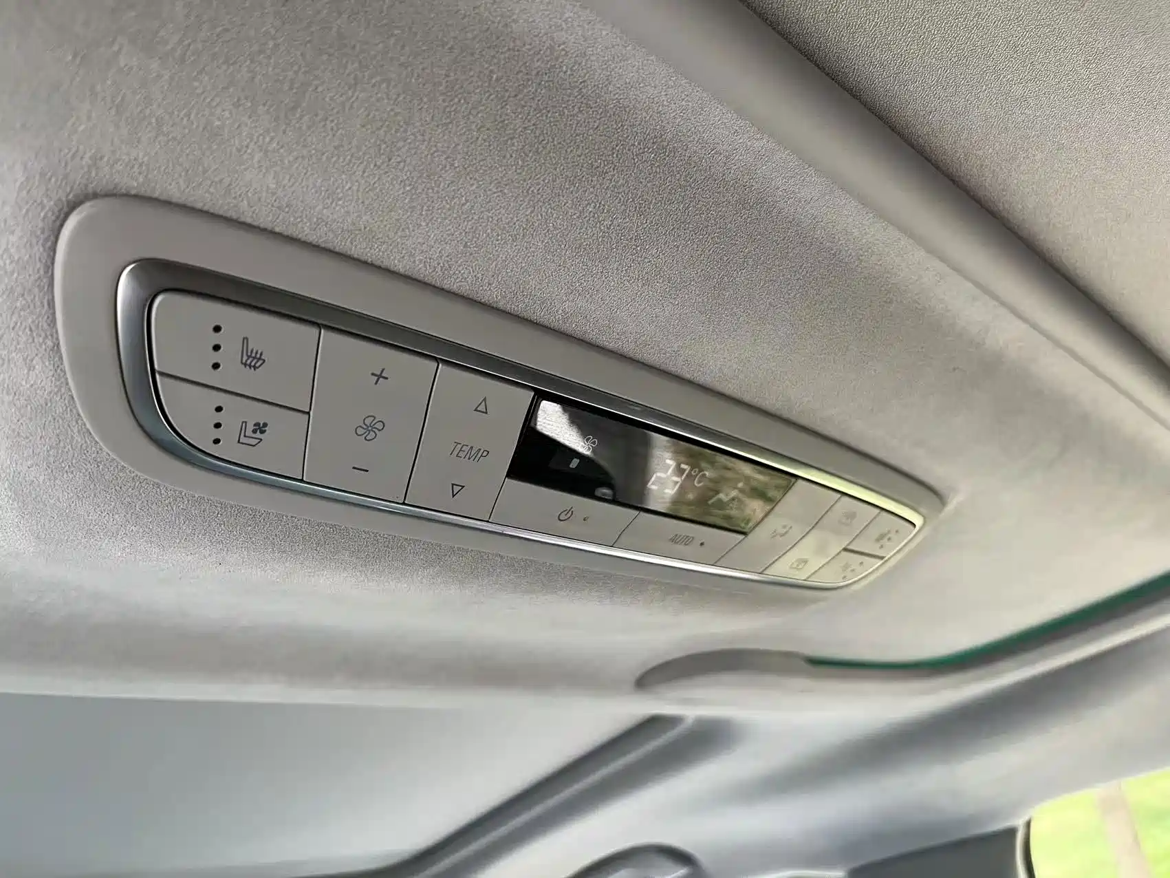 Photo 14 - Buick GL8
