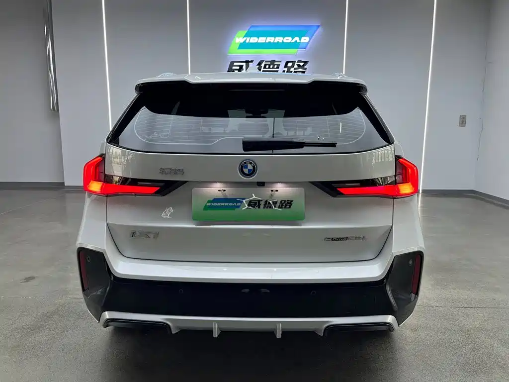 BMW iX1 2025 2023 eDrive25L M Sport Package