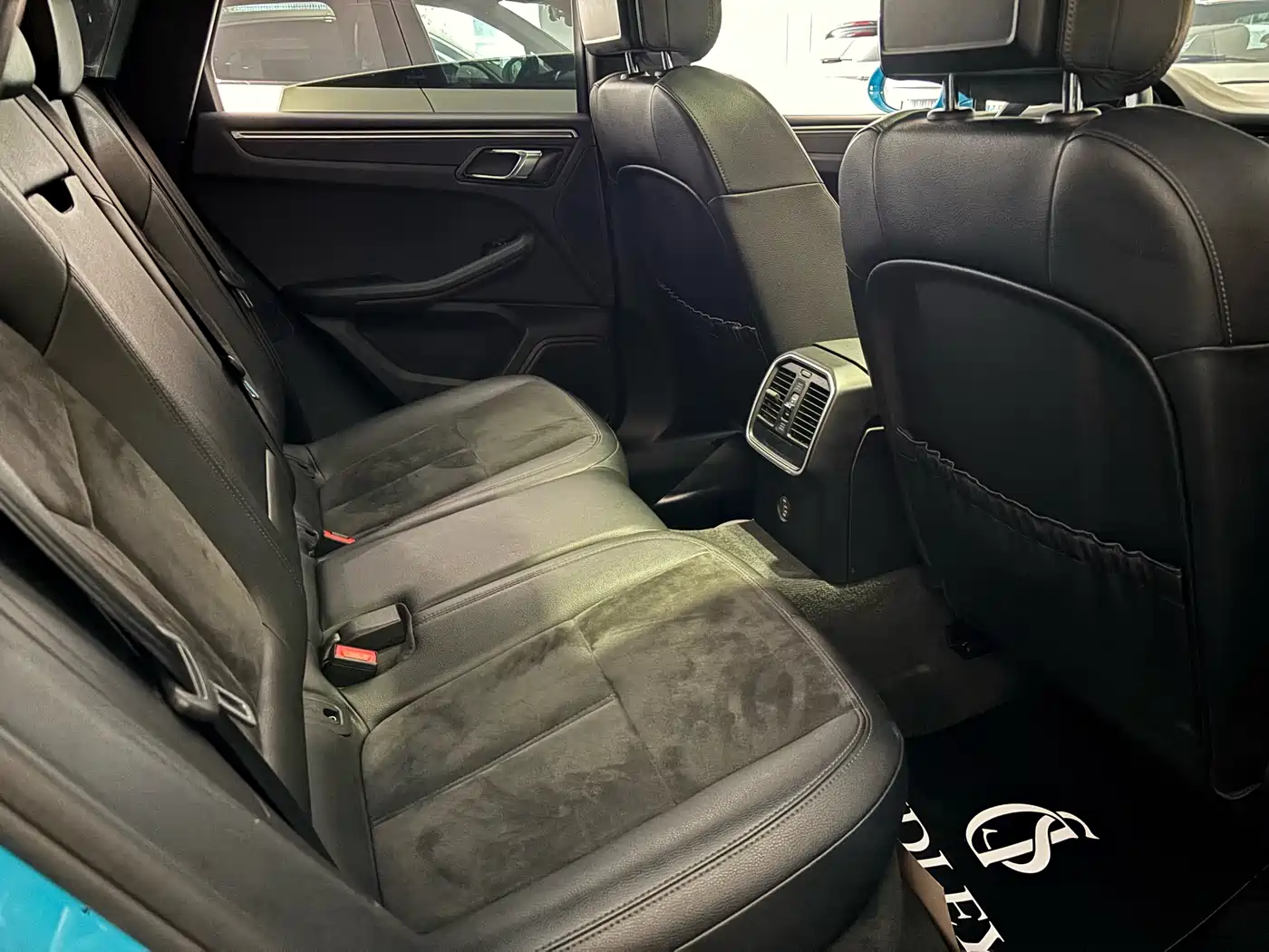 Porsche Macan 2018 Macan 2.0T фото 18