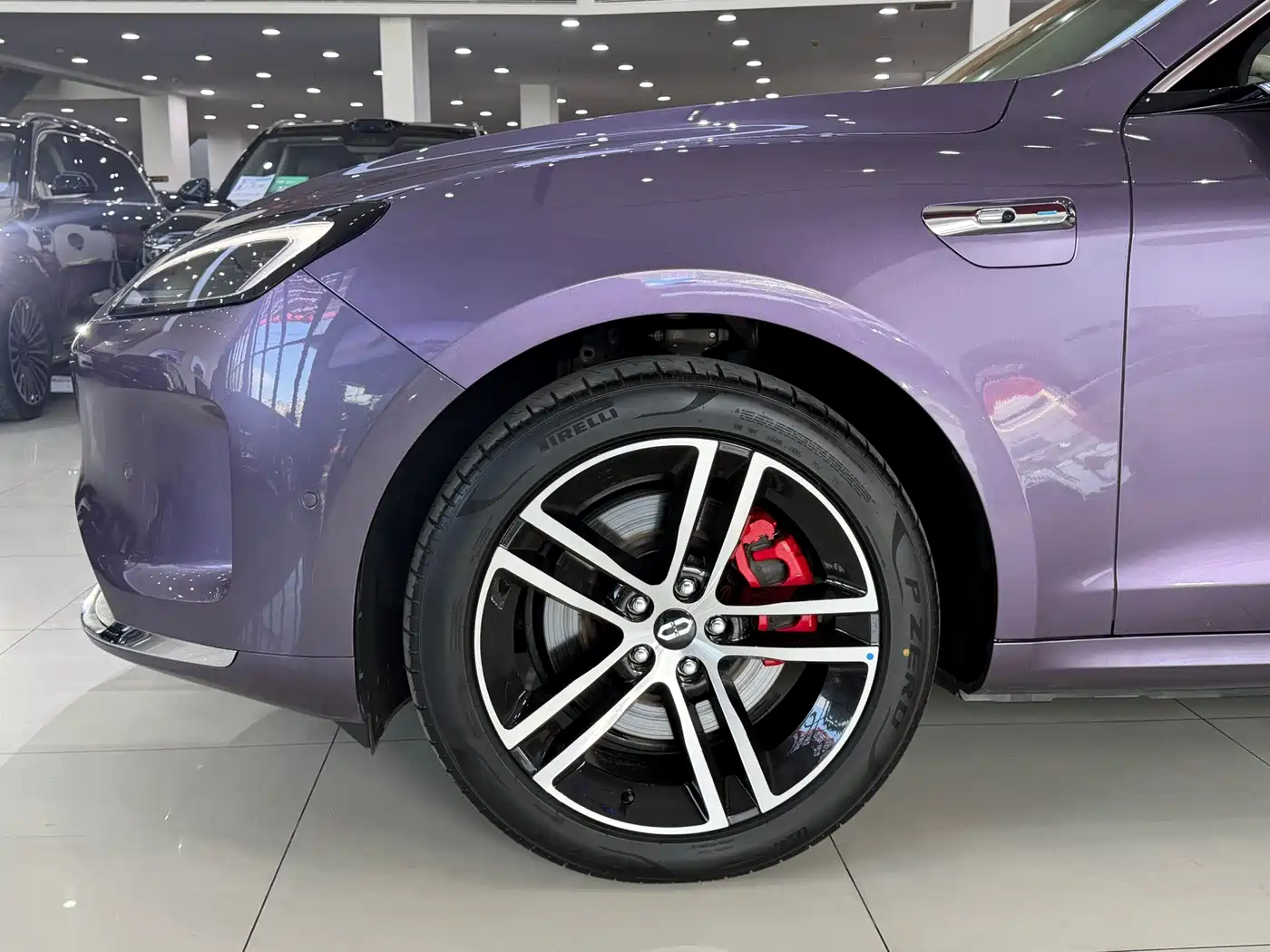 AITO Wenjie AITO M5 2025 Extended Range Ultra AWD фото 5