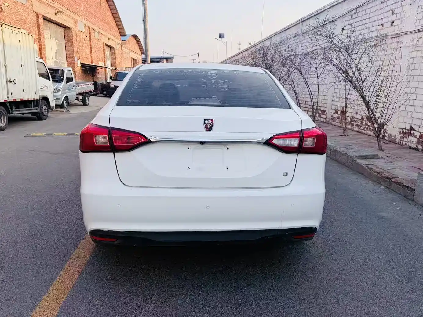 Roewe 360 2015 2015 1.5L Manual Luxury