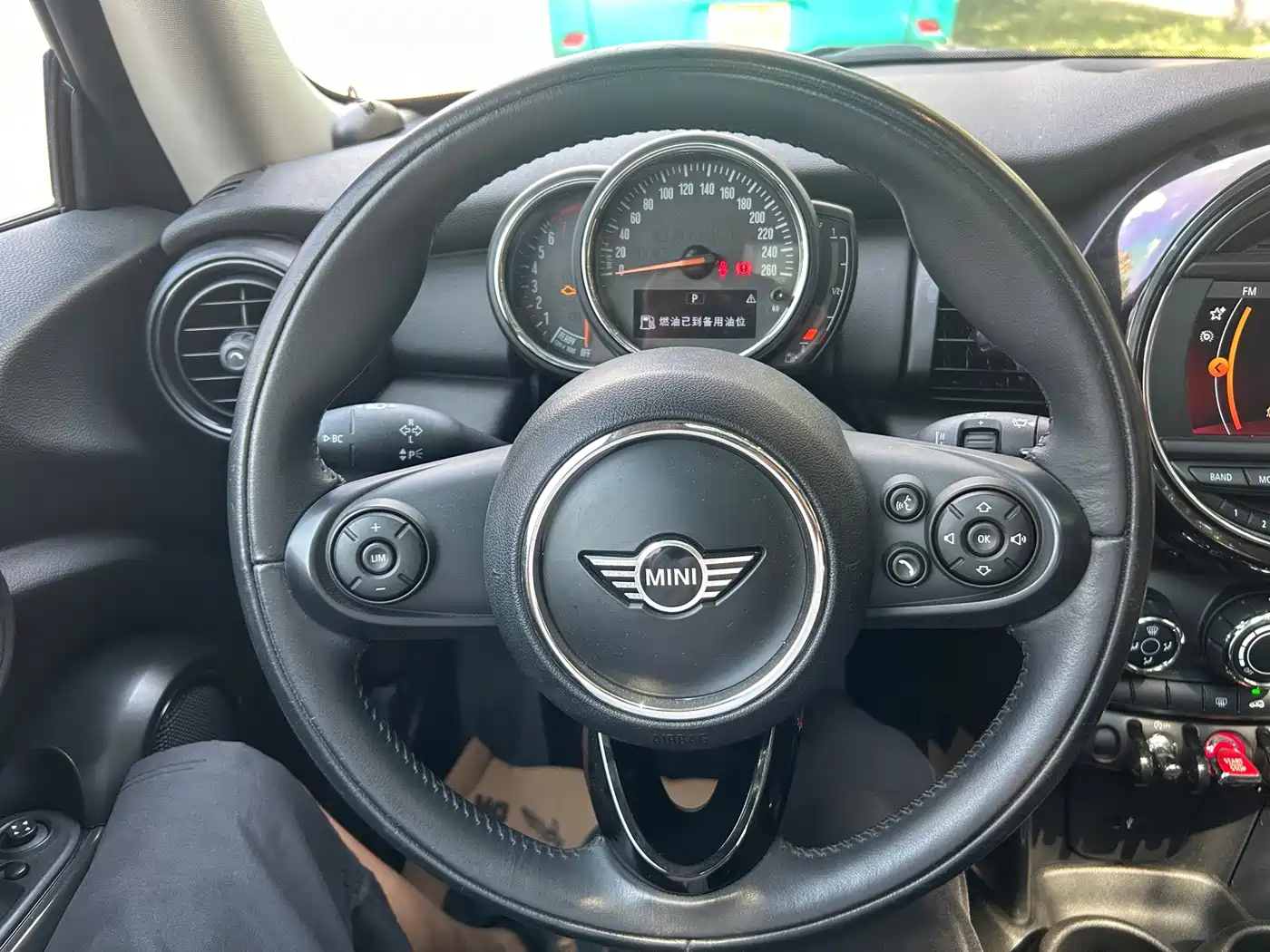 Фото 10 - MINI MINI