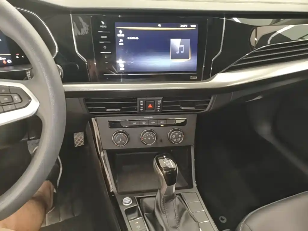 Volkswagen Passat 2025 2024 280TSI Business Edition
