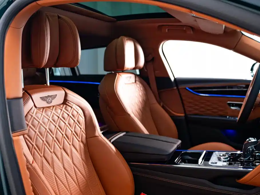 Bentley Flying Spur 2023 2023 4.0T V8 Elegance Edition