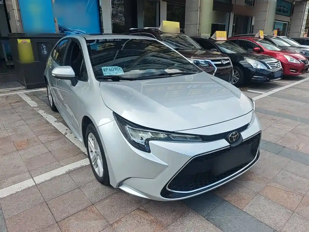Toyota Levin 2021 185T CVT Luxury Edition фото 4