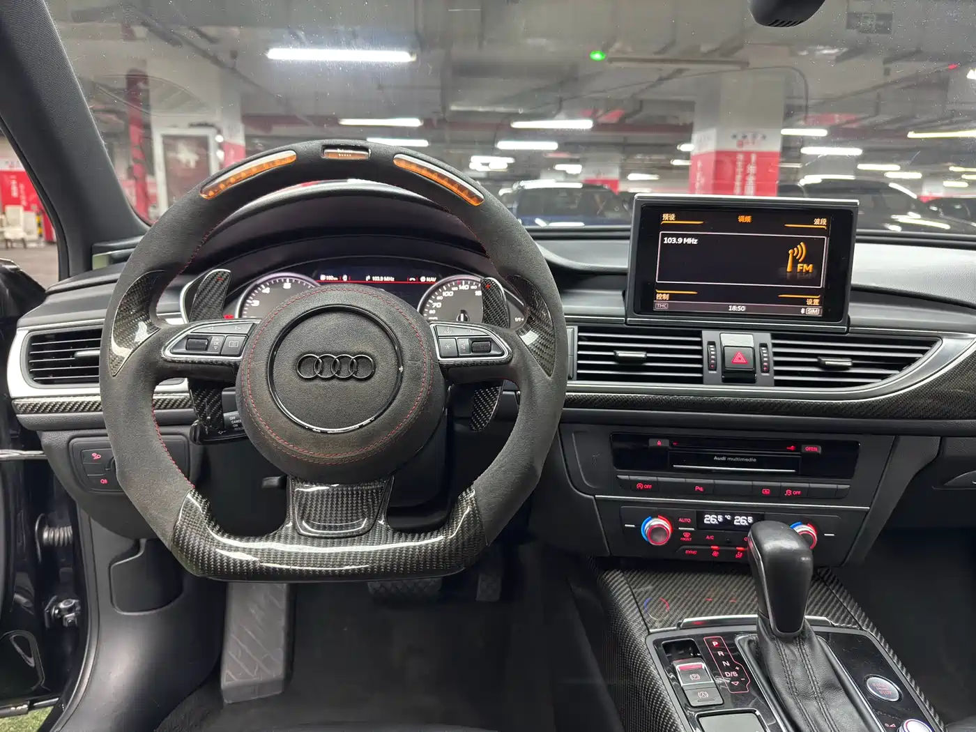 Audi A6L 2018 30th Anniversary 45 TFSI quattro Sport фото 15