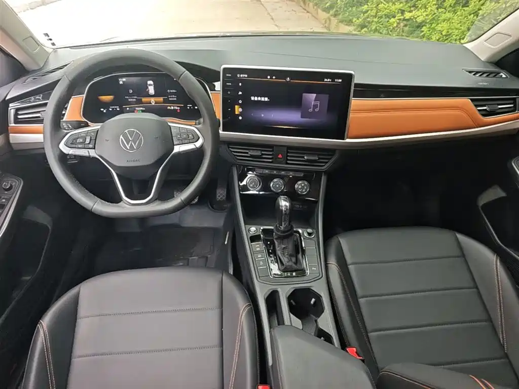 Volkswagen Bora 2023 200TSI DSG Smart Edition фото 10
