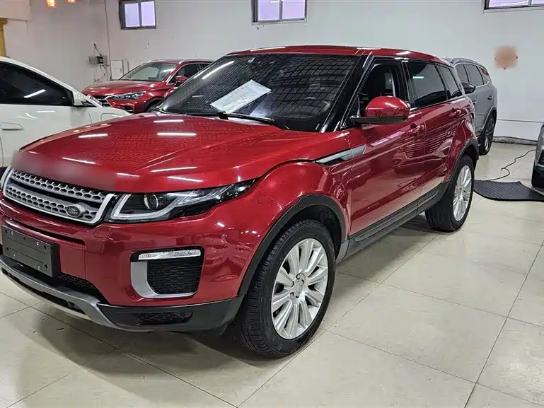 Land Rover Range Rover Evoque 2017 2.0T SE Smart Shine Edition
