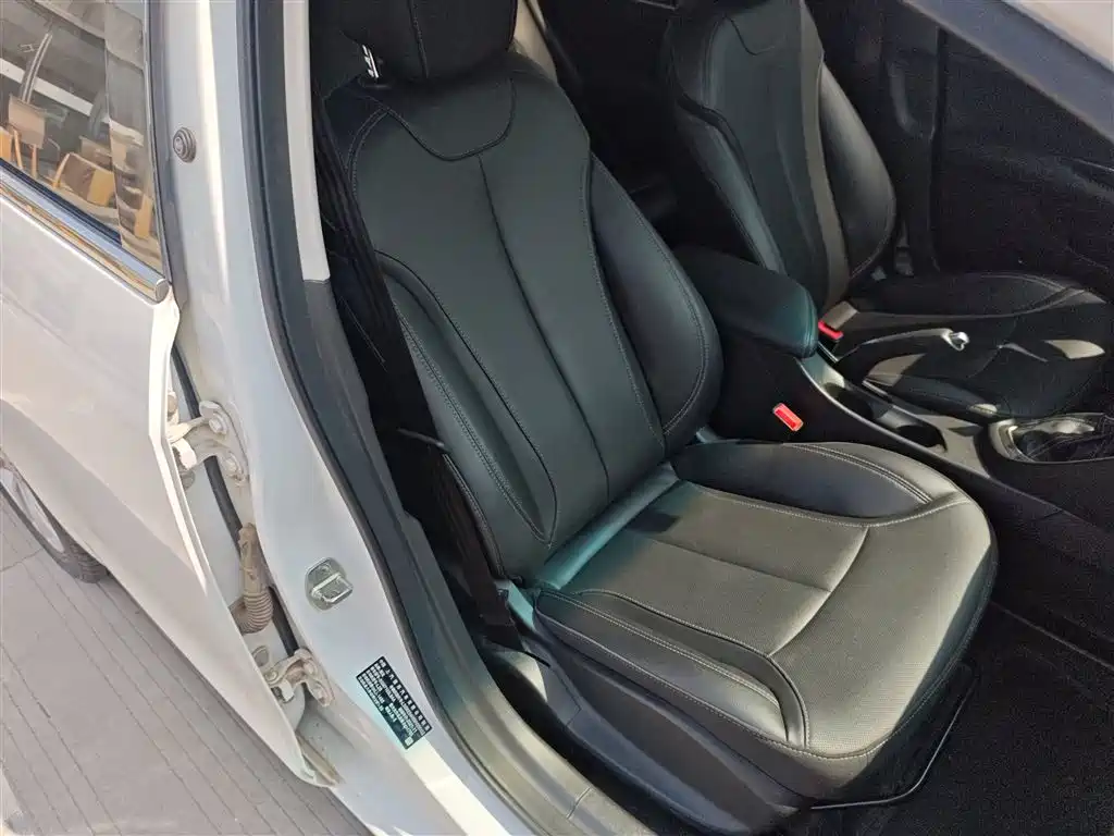 Buick Excelle 2021 Facelift Exemplar 1.5L Auto Elite фото 20