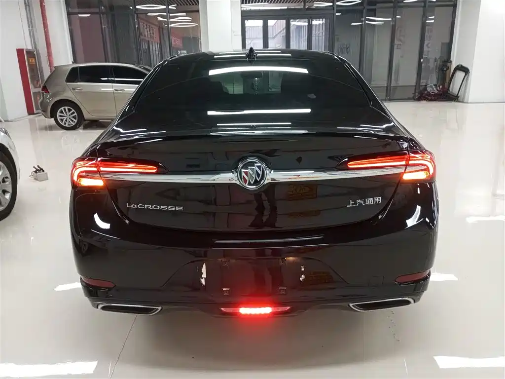 Buick LaCrosse 2022 652T Luxury фото 4