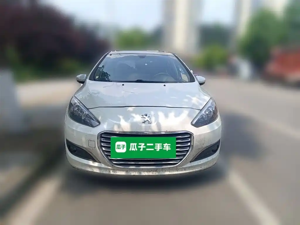 Peugeot 308 2014 Model Joy Edition Classic 1.6L Manual Trend Style фото 24
