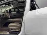 Фото 8 - Li Auto Li i8