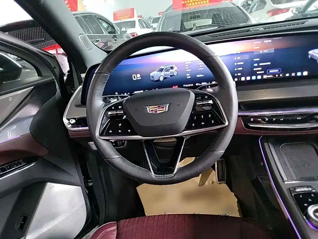 Cadillac XT5 2025 2025 Model 2.0T Platinum