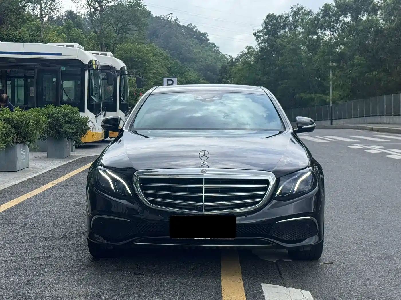 Mercedes-Benz E-Class 2020 Facelift E 300 L Sport Exclusive фото 2