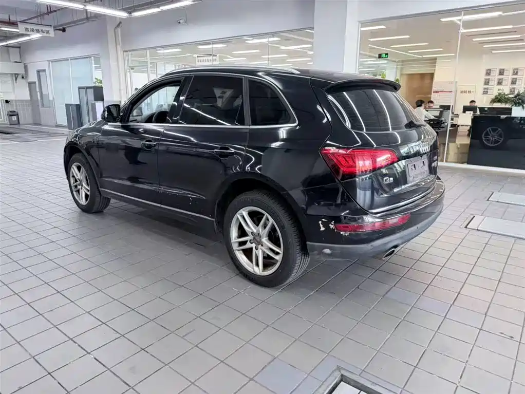 Audi Q5 2017 40 TFSI Technology фото 4