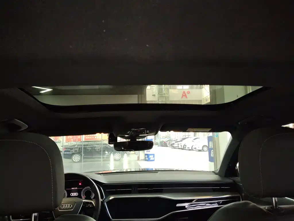 Audi A6L 2020 40 TFSI Luxury Dynamic фото 18