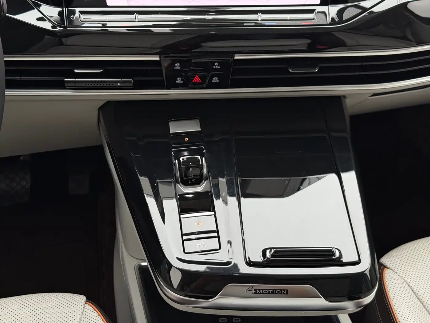 Volkswagen Talagon 2023 Facelift 530TSI 4WD Flagship Victory Pro Edition 6-Seater фото 22