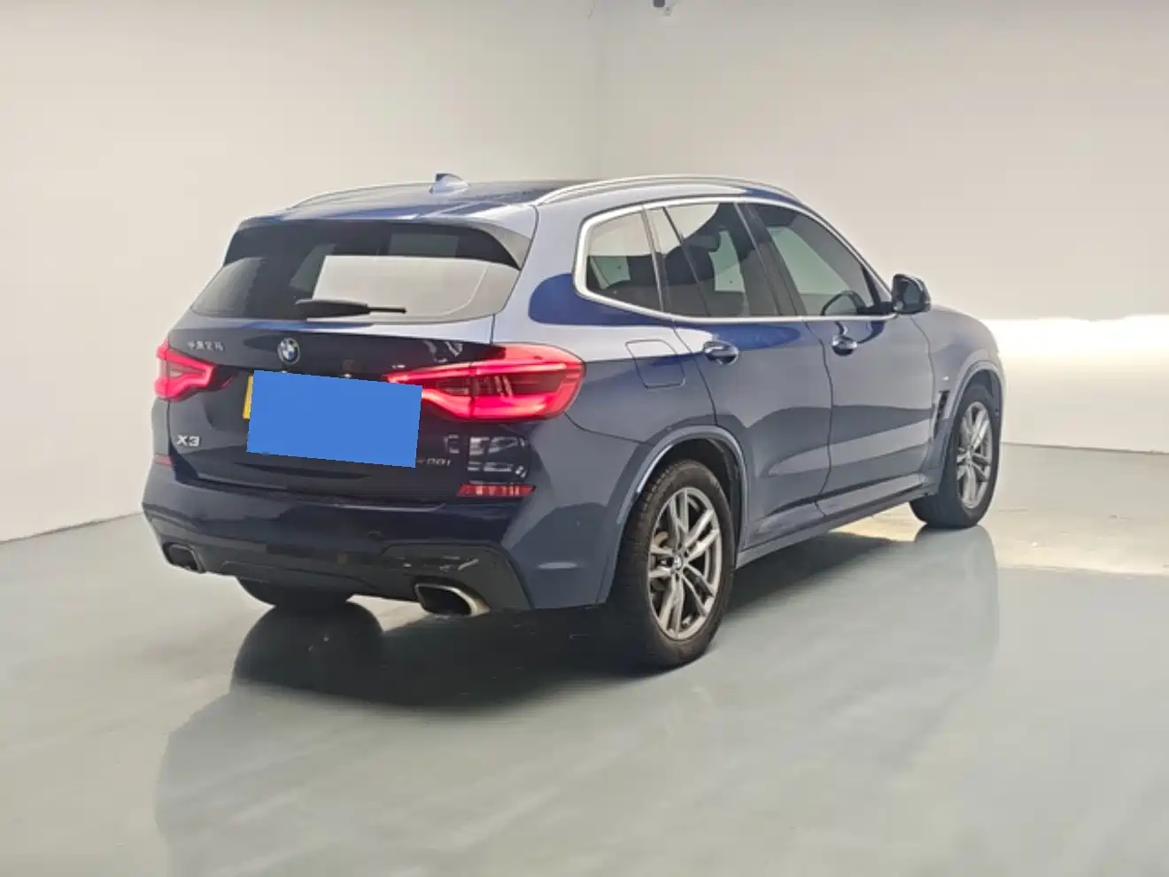 Фото 17 - BMW X3