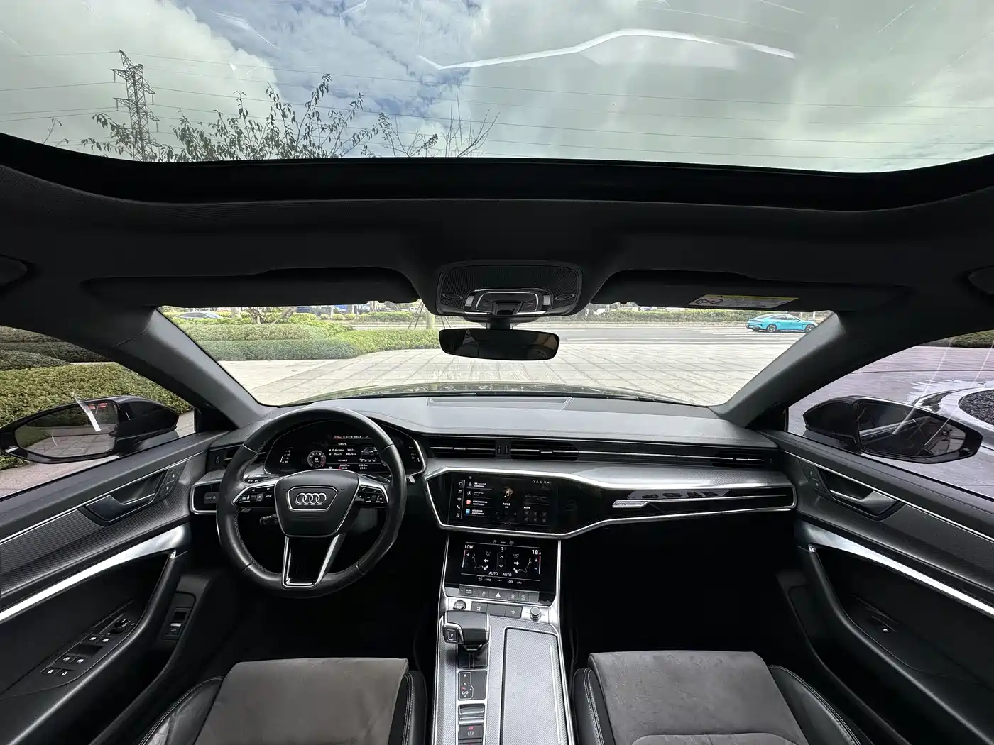 Audi A6L 2021 40 TFSI Luxury Sport фото 8