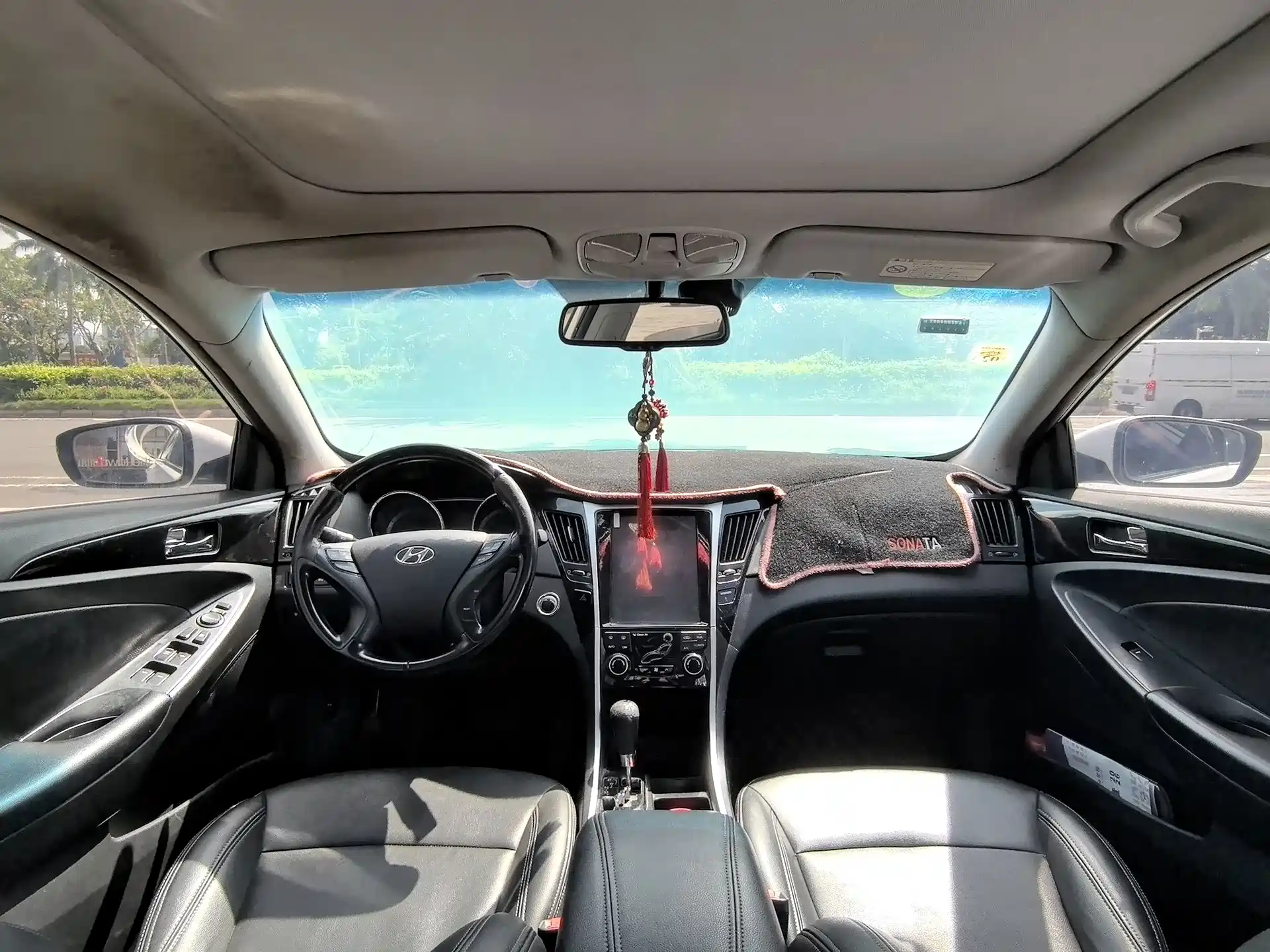 صورة 5 - Hyundai Sonata