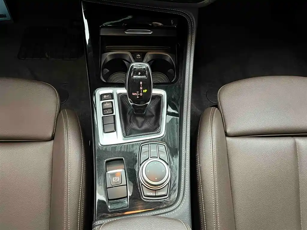 BMW 1 Series 2021 Facelift 120i M Sport Shadow Edition фото 6