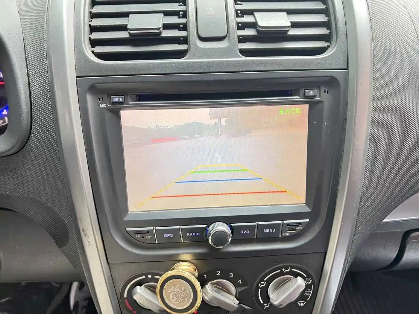 Suzuki Beidouxing X5 2013 2013 Luxury 1.4L Standard