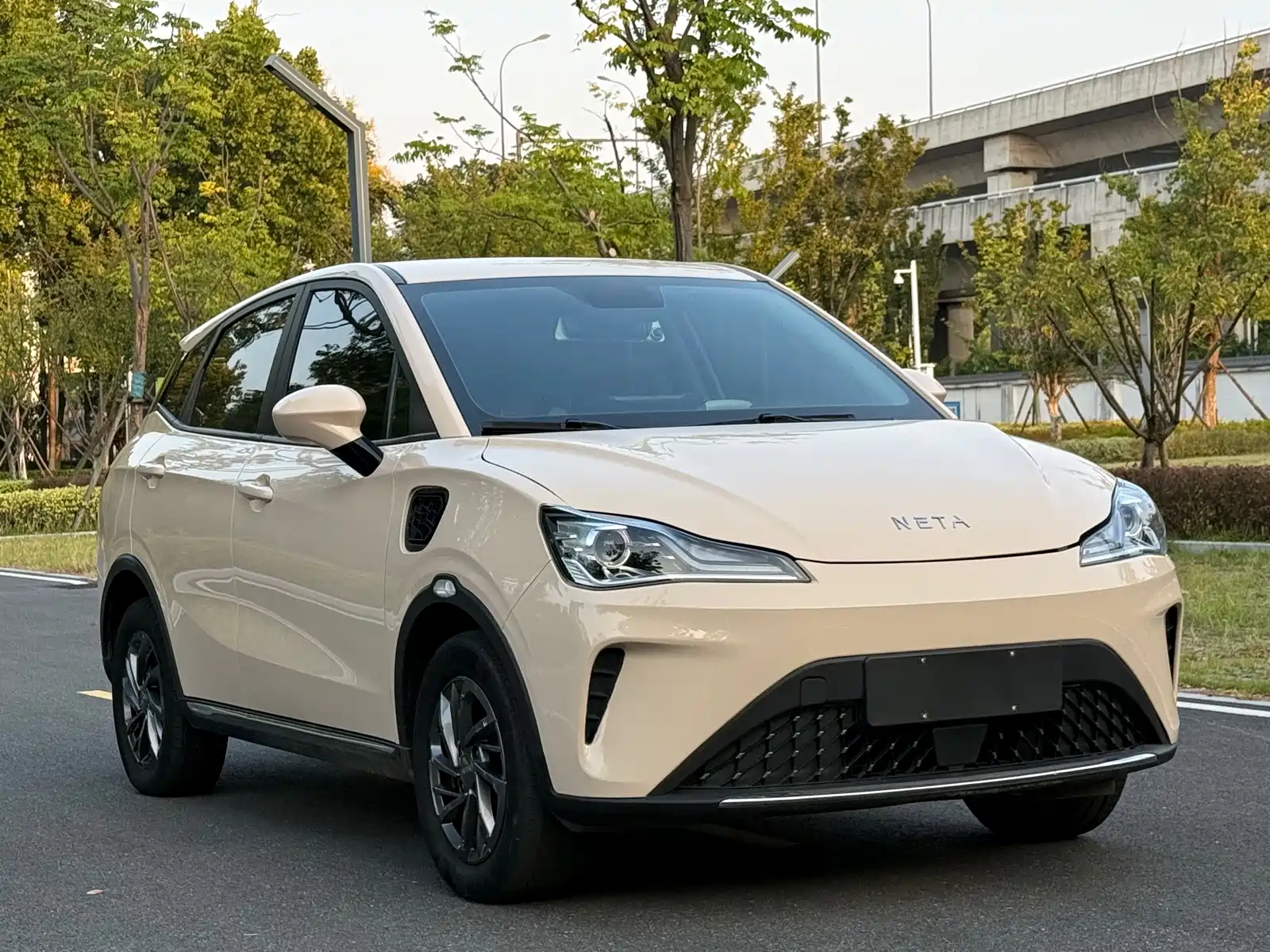 صورة 3 - Nezha Auto Nezha AYA