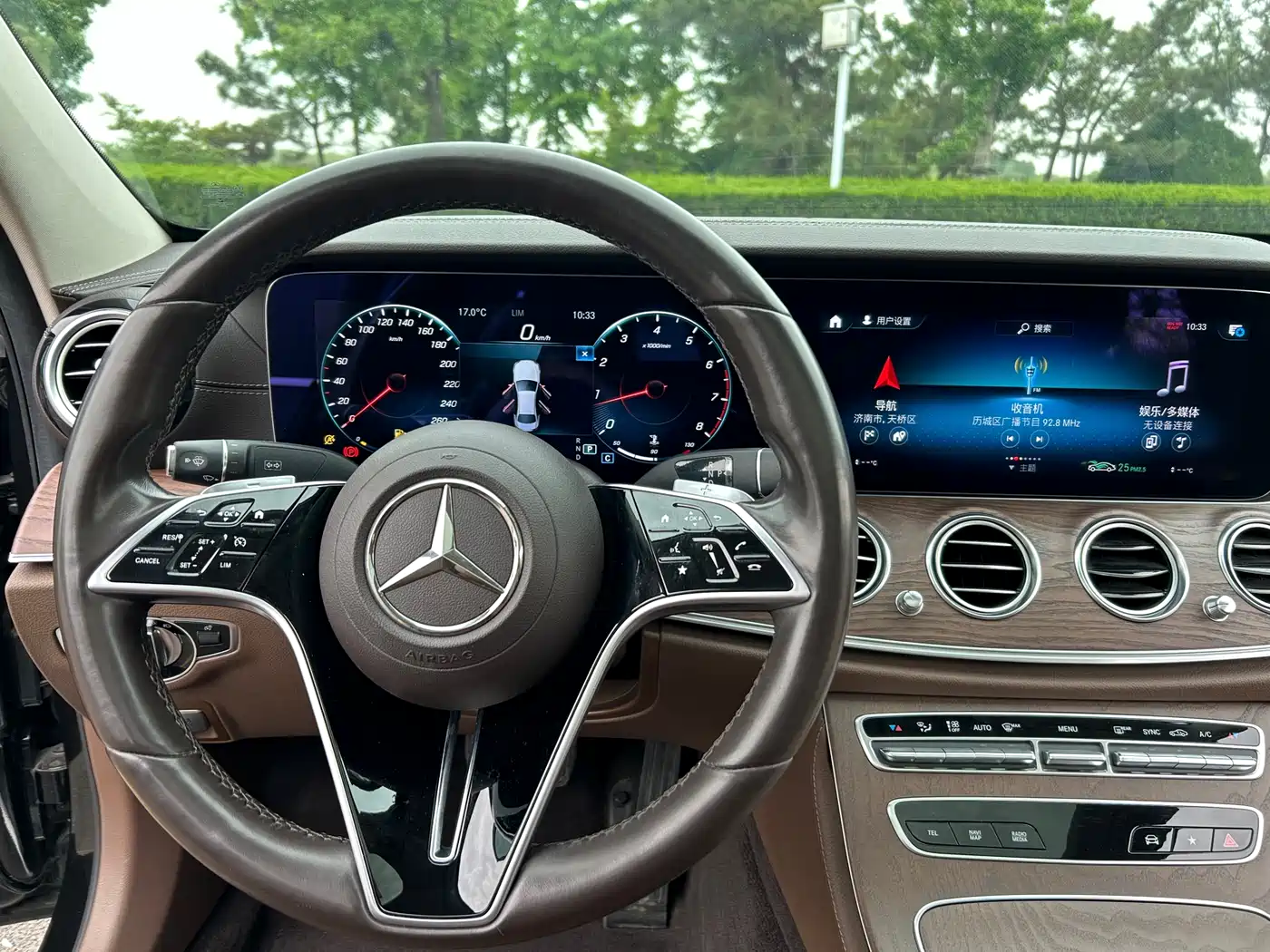 Mercedes-Benz E-Class 2021 E 300 L Fashion фото 17
